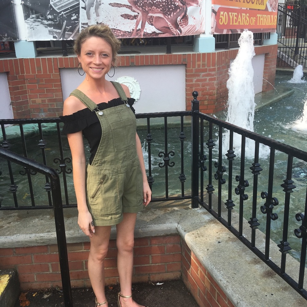 Meet your Posher, Emily